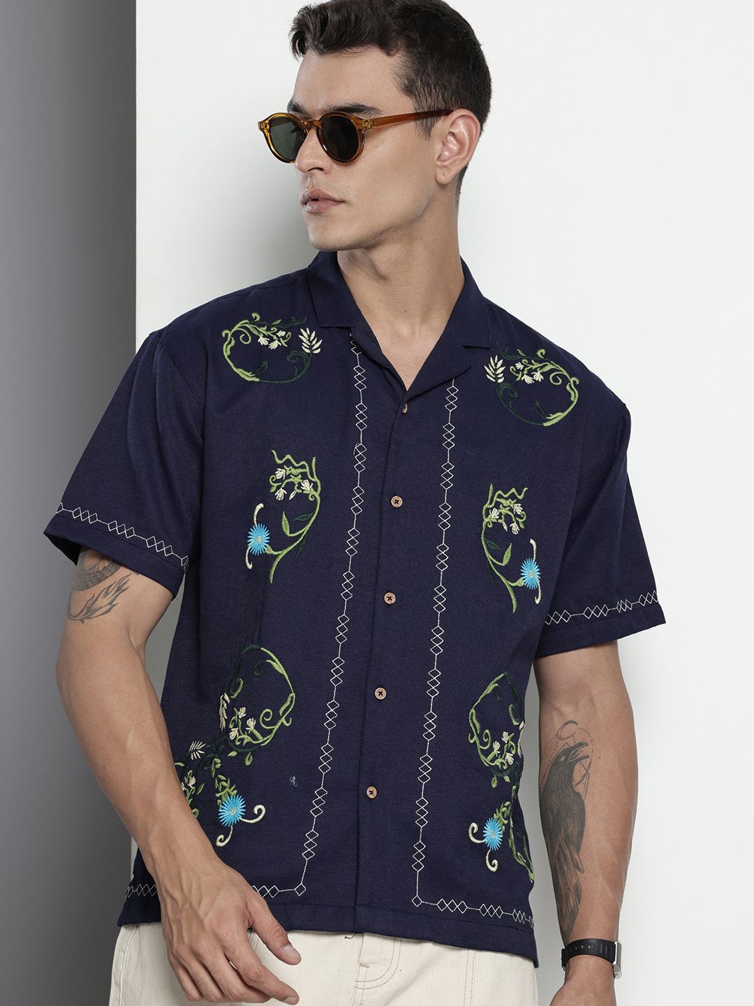 Men's Blue Relaxed Fit Solid Resort Wear Shirt