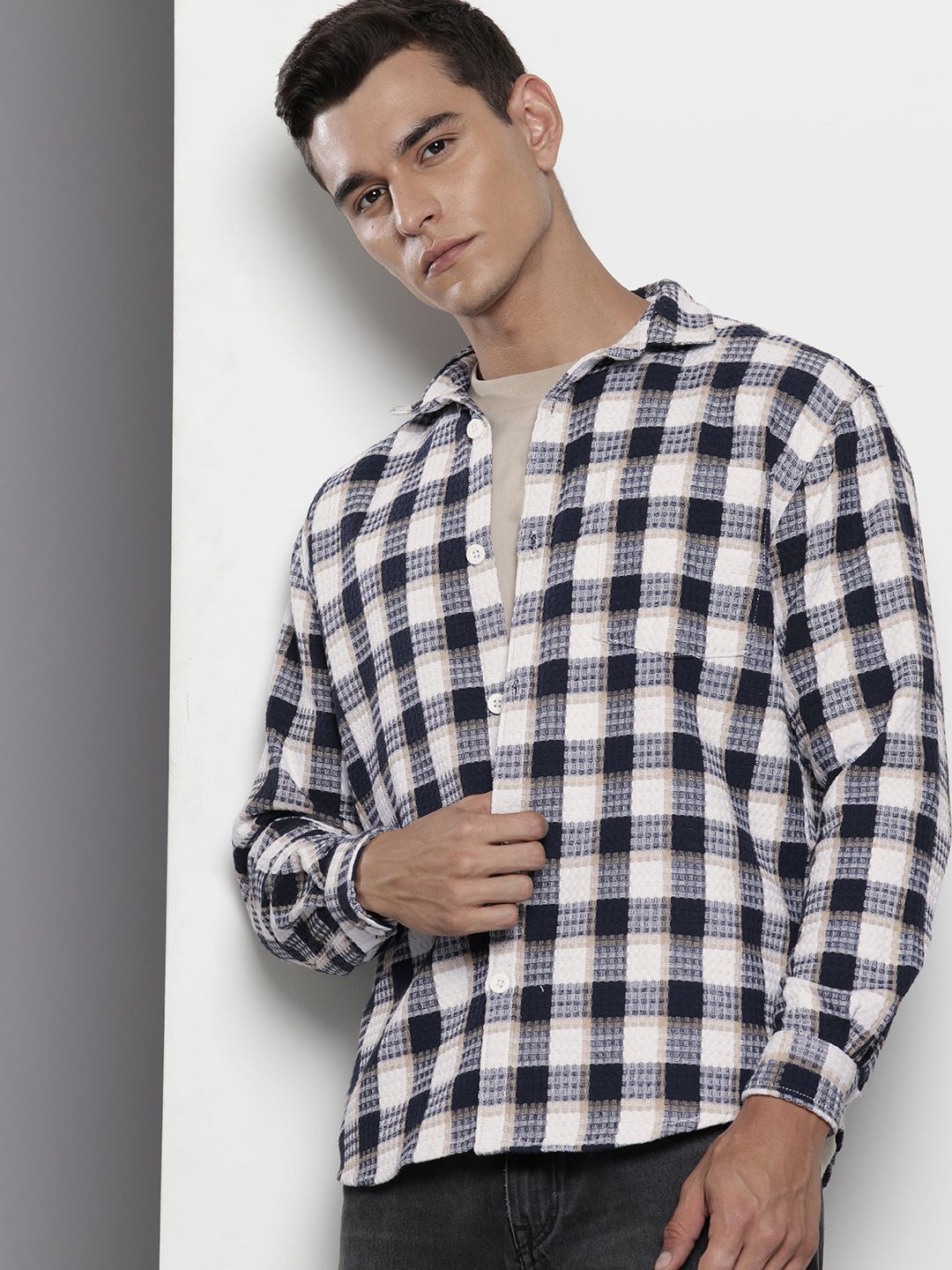 Men's Navy Blue Relaxed Fit Checked Resort Wear Shirt