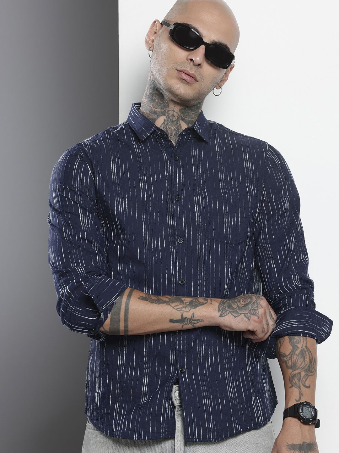 Men's Navy Blue Slim Fit Striped Casual Shirt