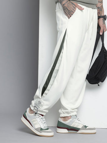 Men's White Relaxed Fit Textured Baggy Joggers