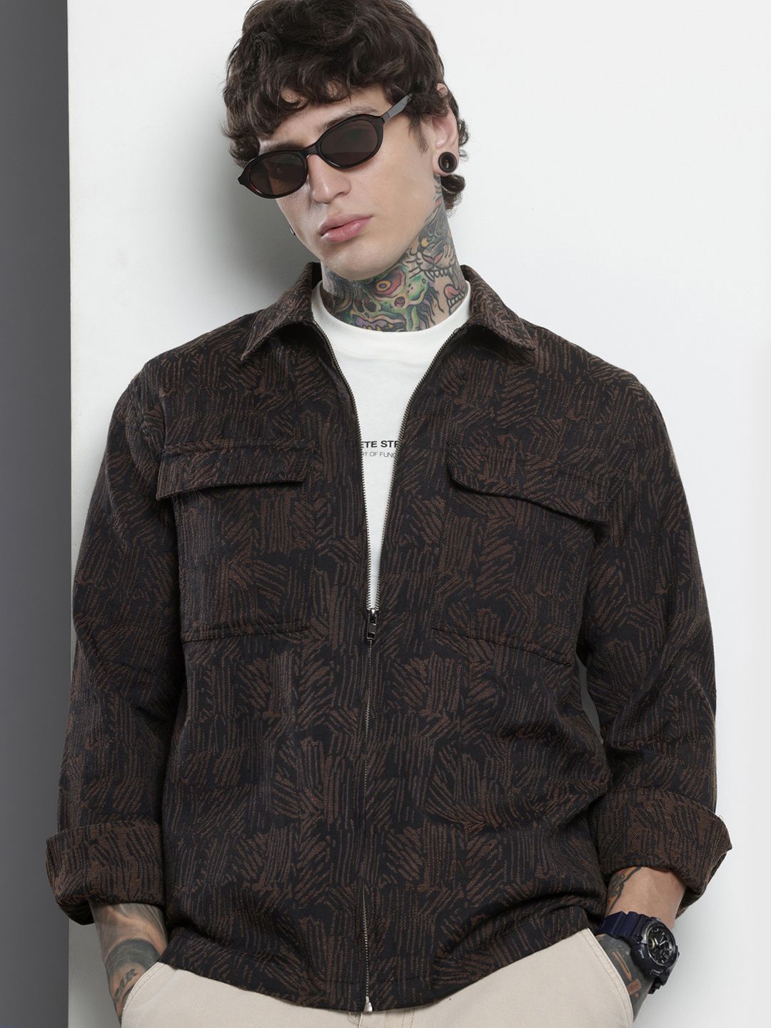 Men's Brown Regular Fit Textured Casual Shirt