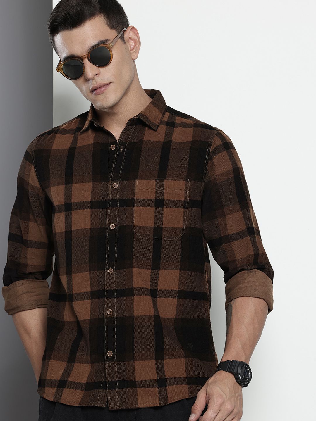 Men's Brown Regular Fit Checked Casual Shirt