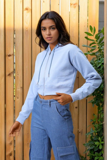 Women's Blue Relaxed Fit Solid Front Open Zipper Sweatshirt