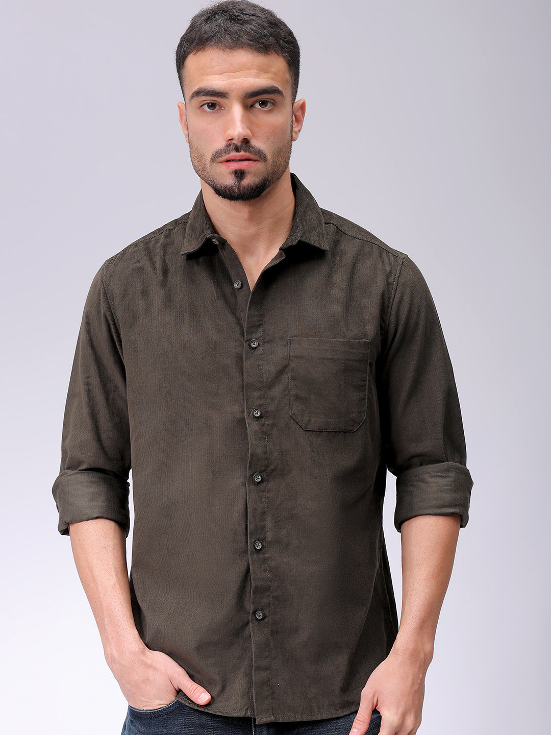 Men's Olive Regular Fit Solid Casual Shirt