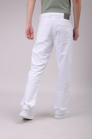 Men's White Vintage Straight Fit Solid Mid-Rise Jeans