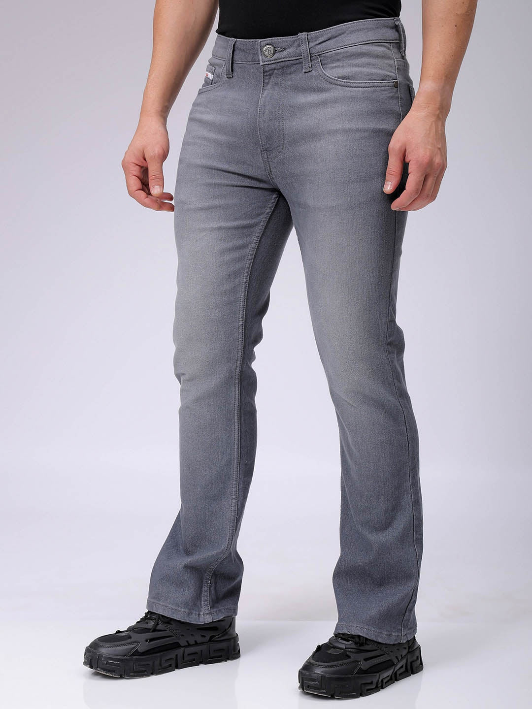 Men's Grey Bootcut Fit Solid Casual Jeans