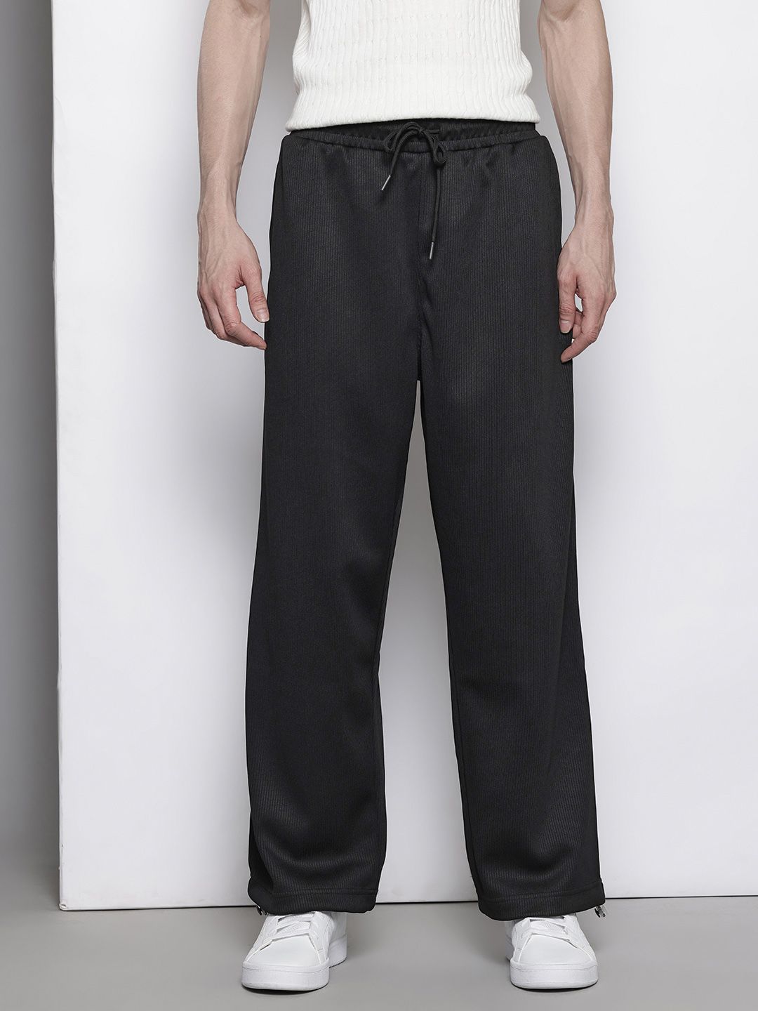 Men's Black Self Design Relax Wide Leg Fit Joggers