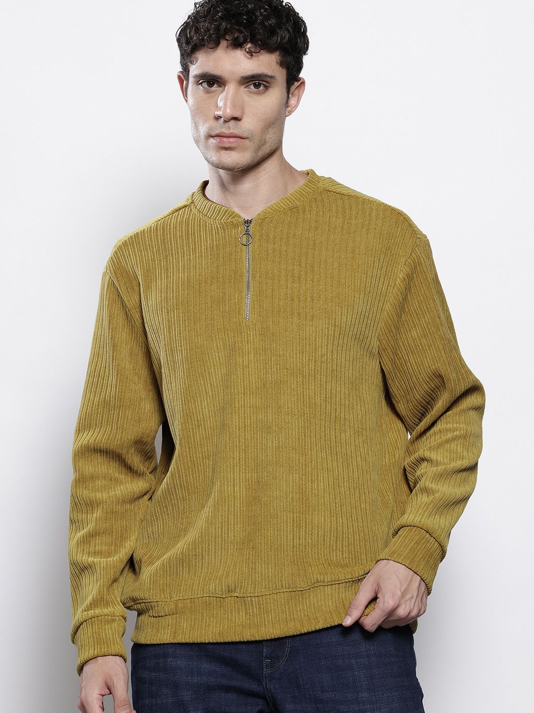 Men's Yellow Relaxed Fit Textured Street Sweatshirt