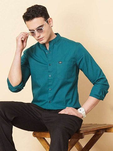Men's Teal Regular Fit Solid Casual Shirt