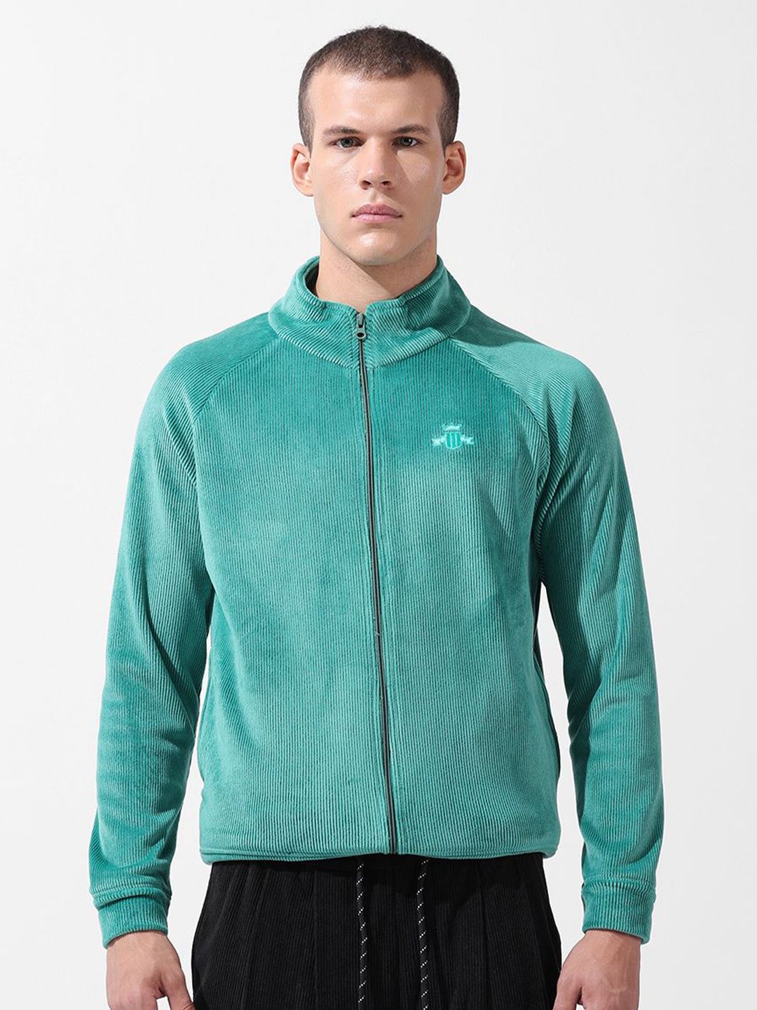 Men's Green Regular Fit Textured Casual Sweatshirt