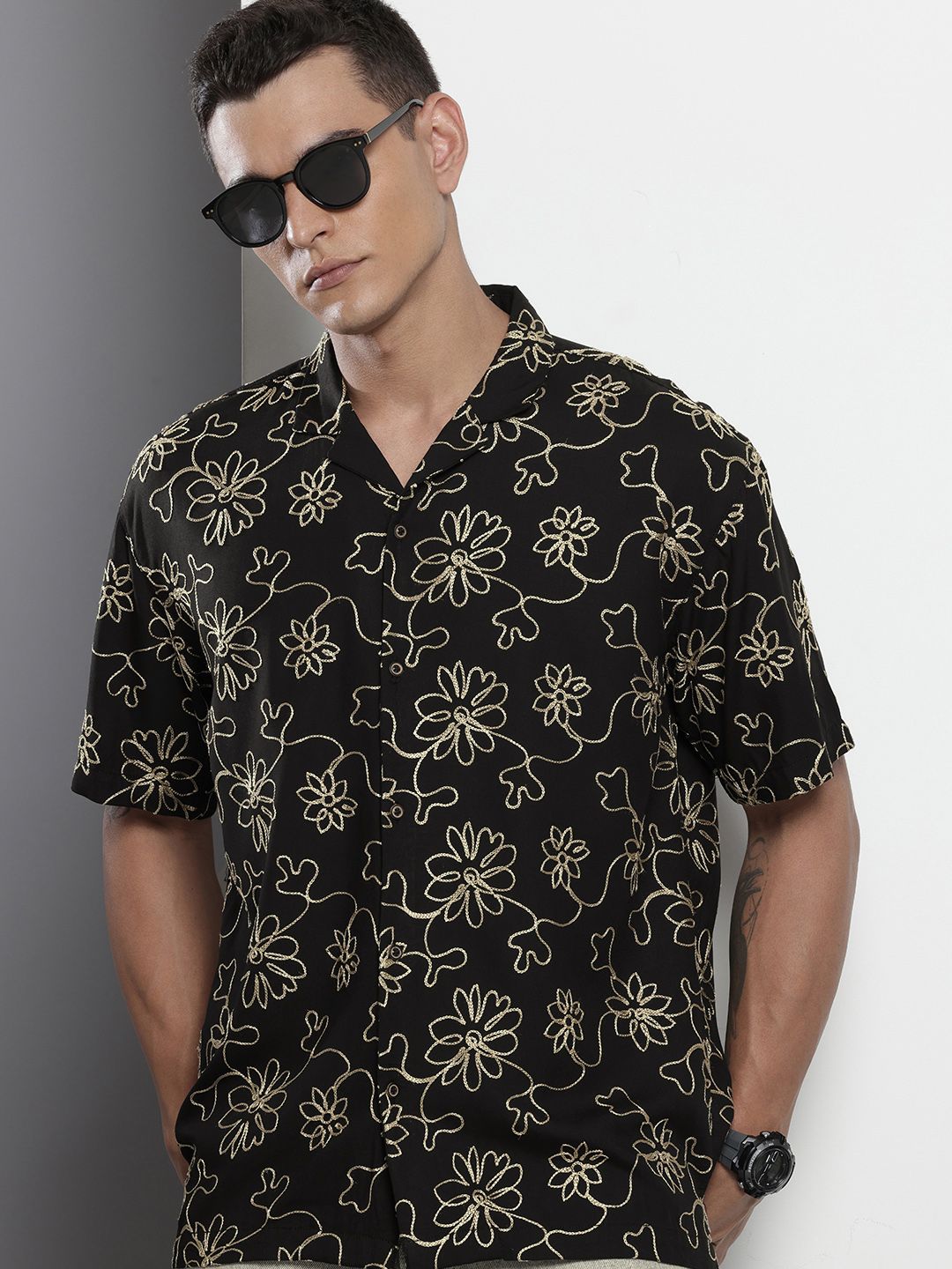 Men's Black Relaxed Fit Textured Resort Wear Shirt
