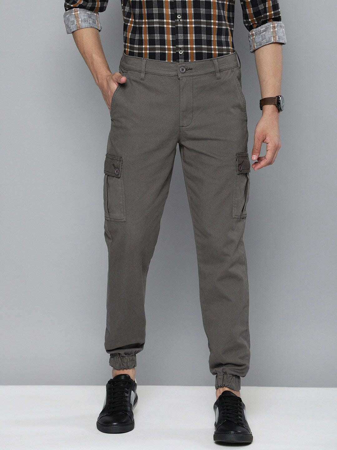 Men's Grey Slim Fit Solid Utility Cargo