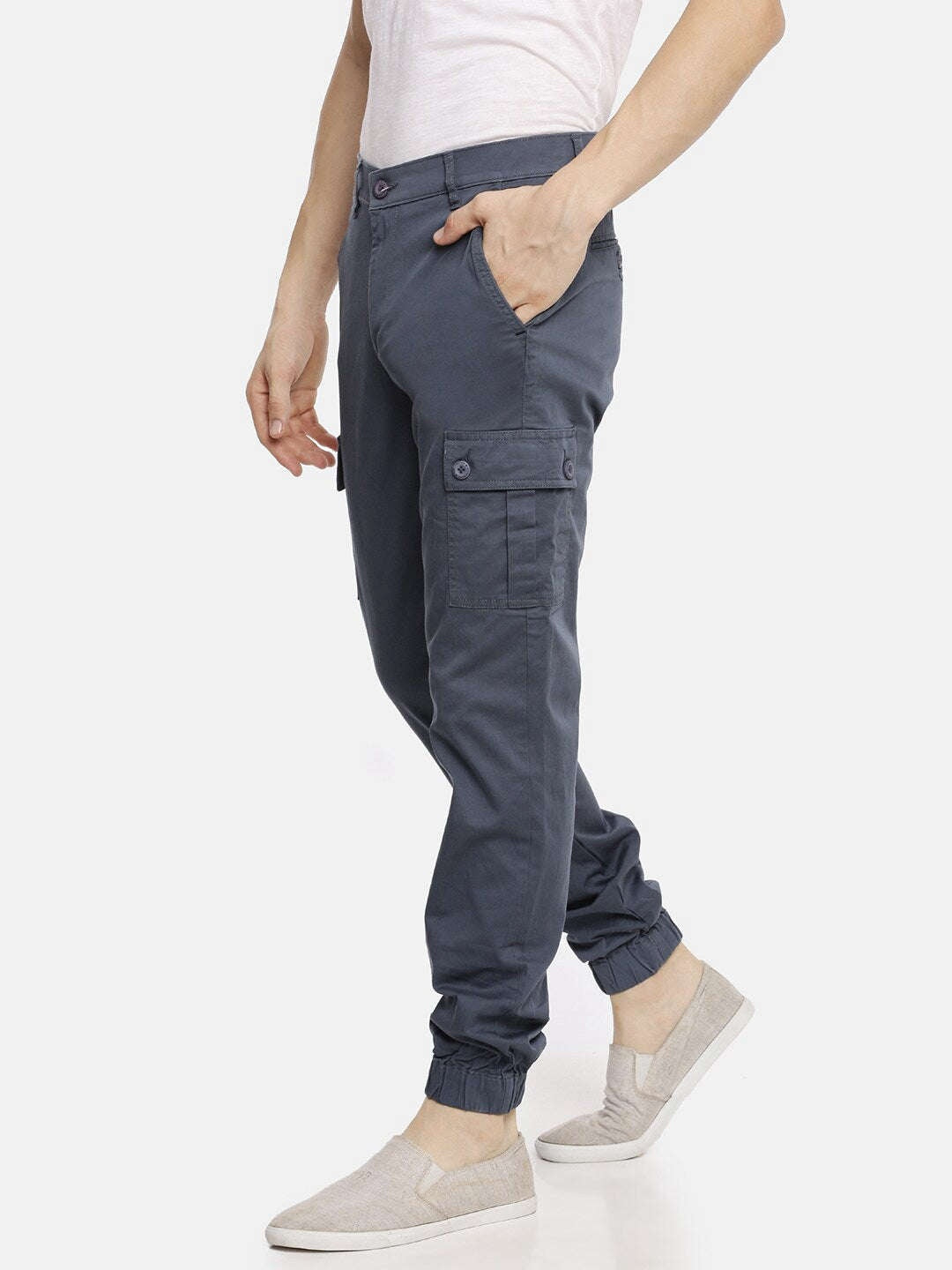 Men's Blue Slim Fit Solid Utility Cargo