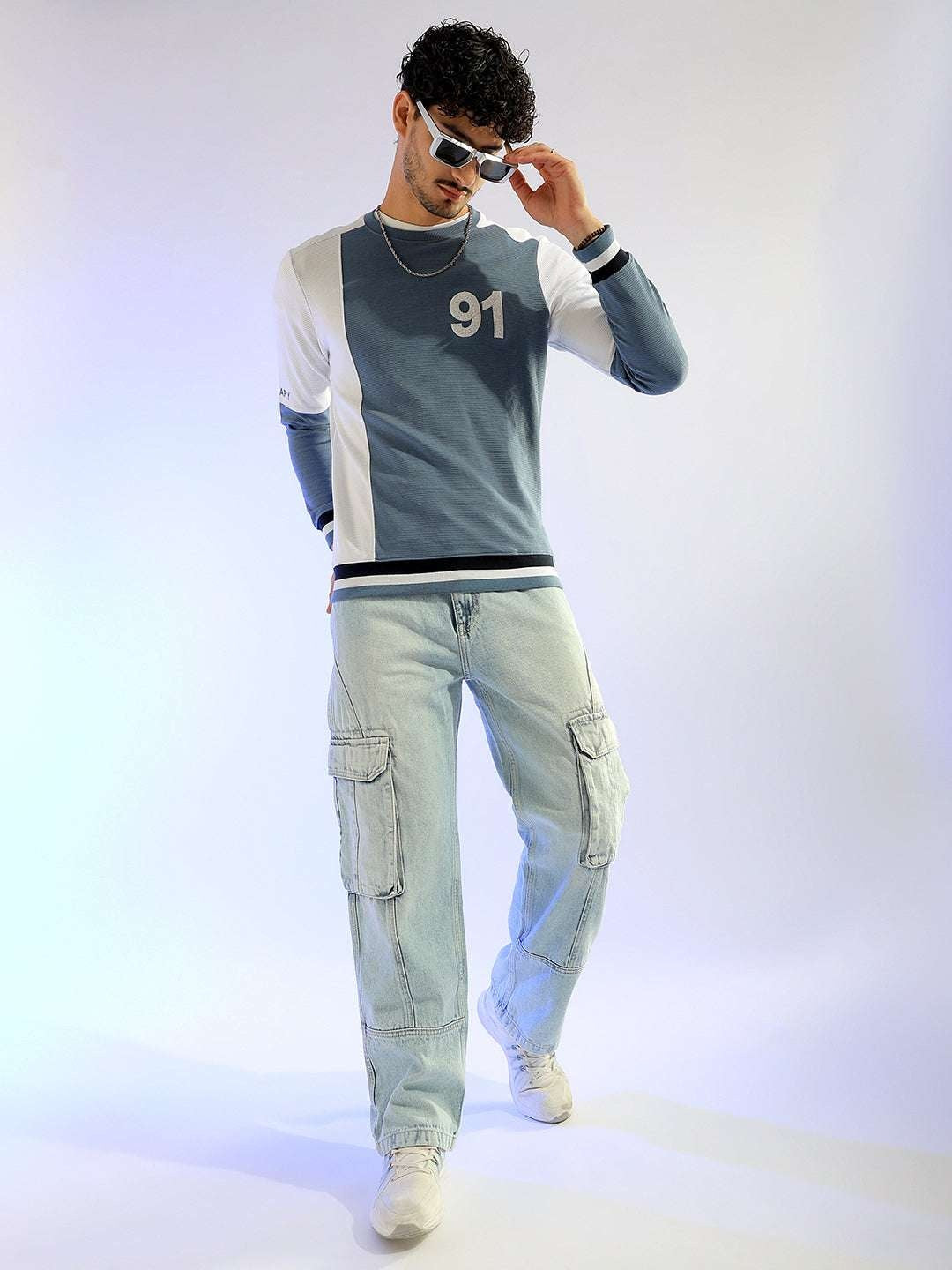 Men's Blue Relaxed Fit Distressed Mid-Rise Cargo Denim