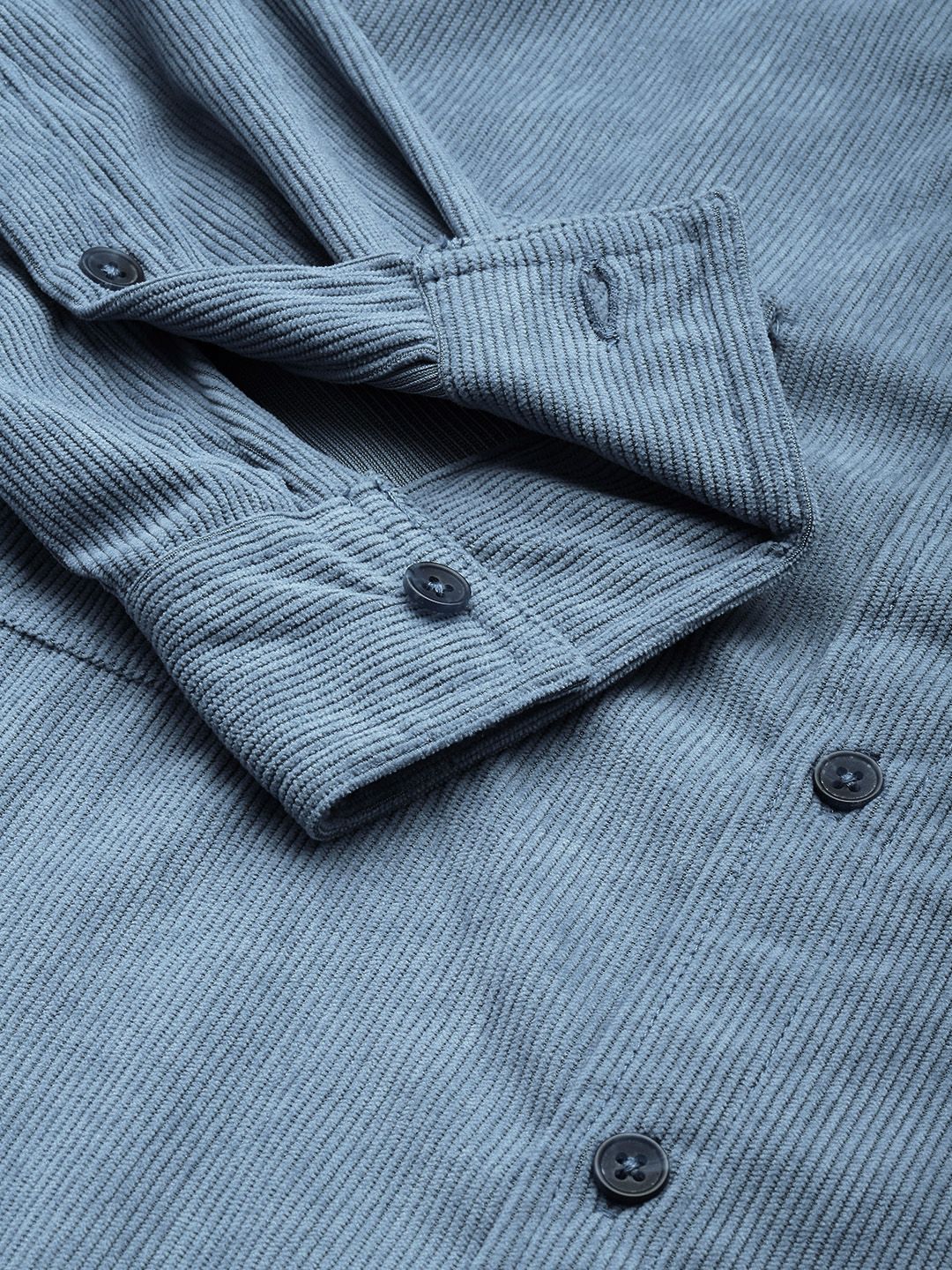 Men's Blue Regular Fit Solid Casual Shirt