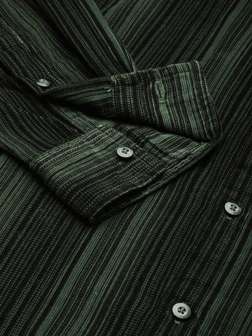 Men's Green Regular Fit Printed Casual Shirt