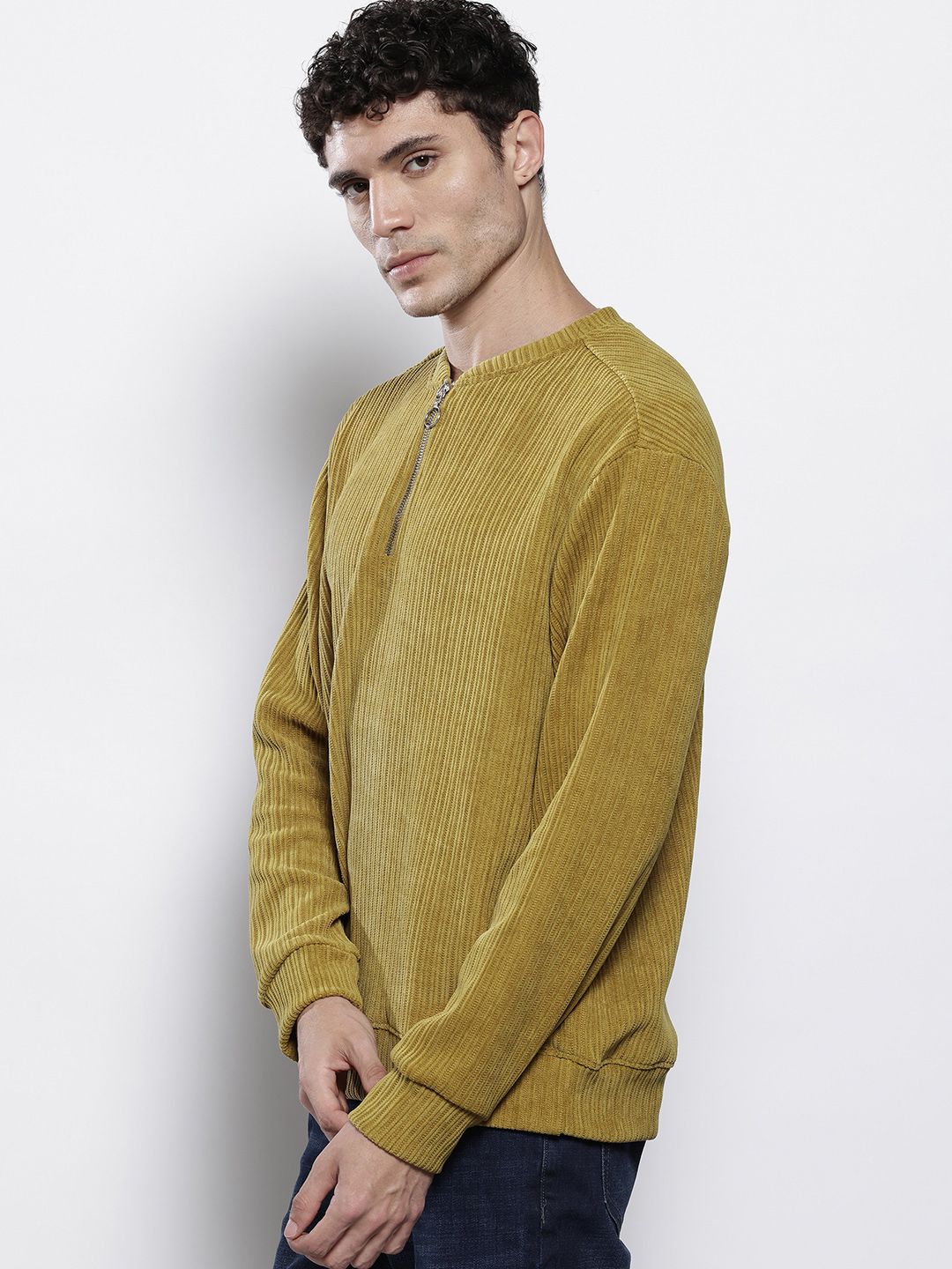 Men's Yellow Relaxed Fit Textured Street Sweatshirt