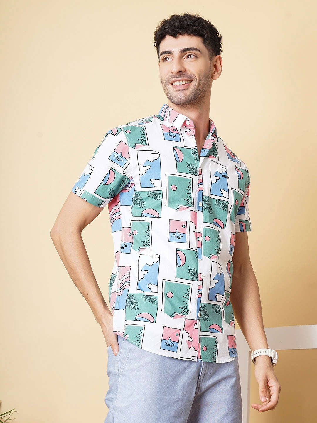 Men's Pink Regular Fit Printed Casual Shirt