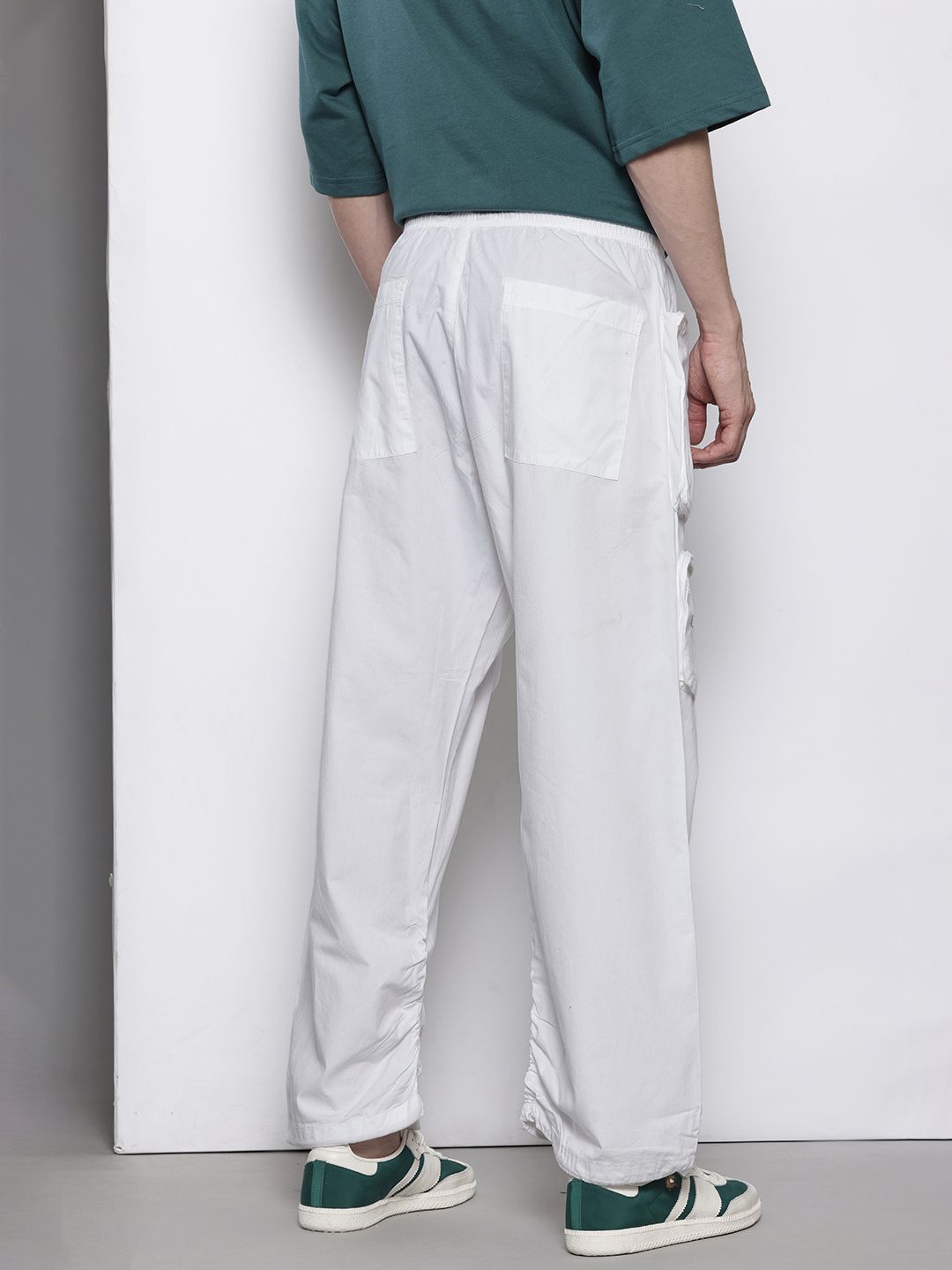 Men's White Relaxed Fit Utility Joggers