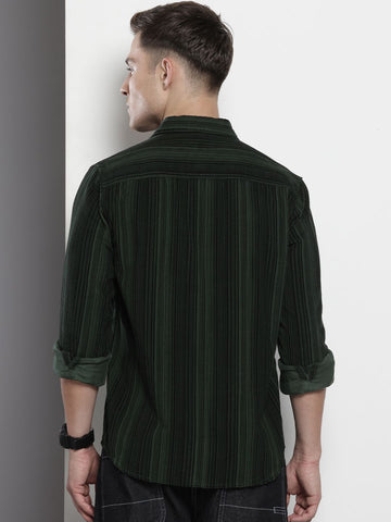 Men's Green Regular Fit Printed Casual Shirt