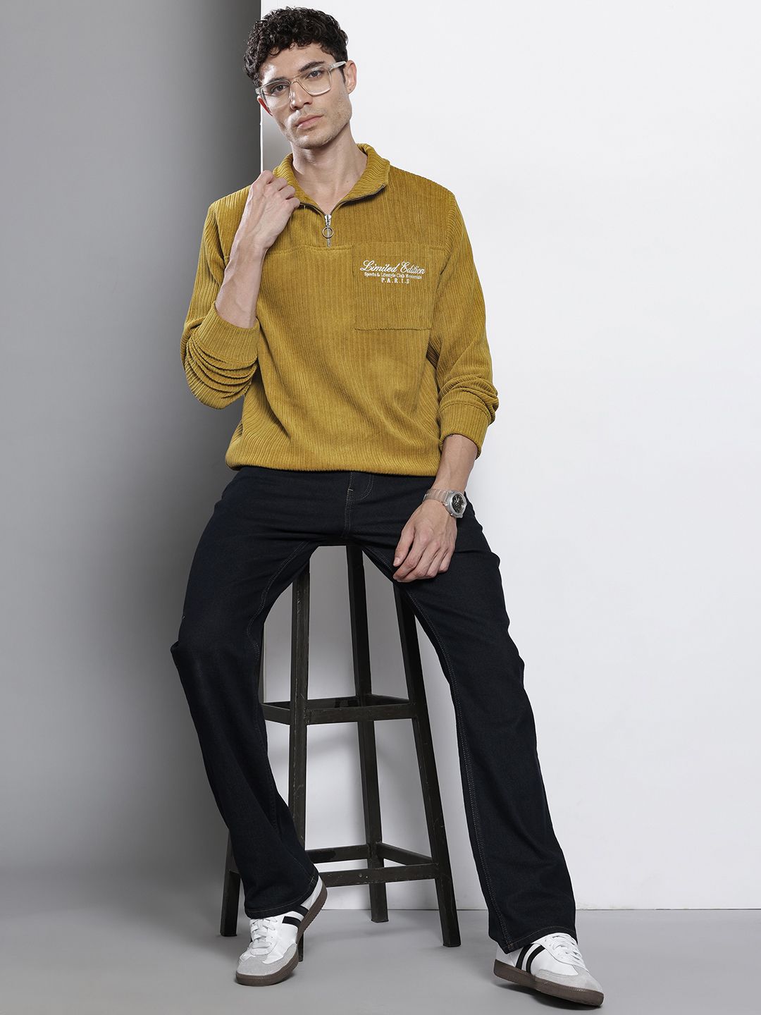 Men's Yellow Relaxed Fit Textured Street Sweatshirt