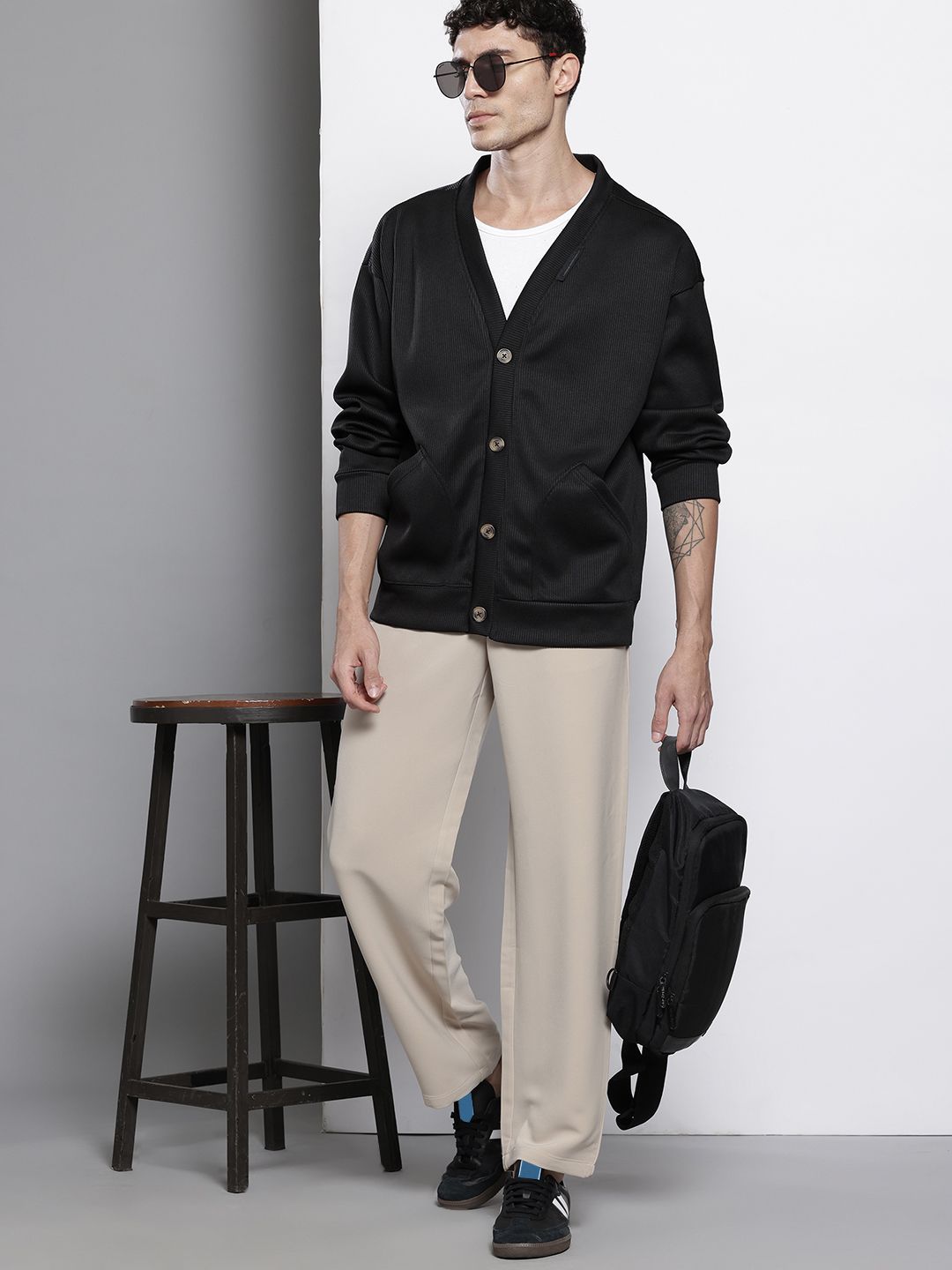 Men's Black Oversized Fit Textured Casual Sweatshirt