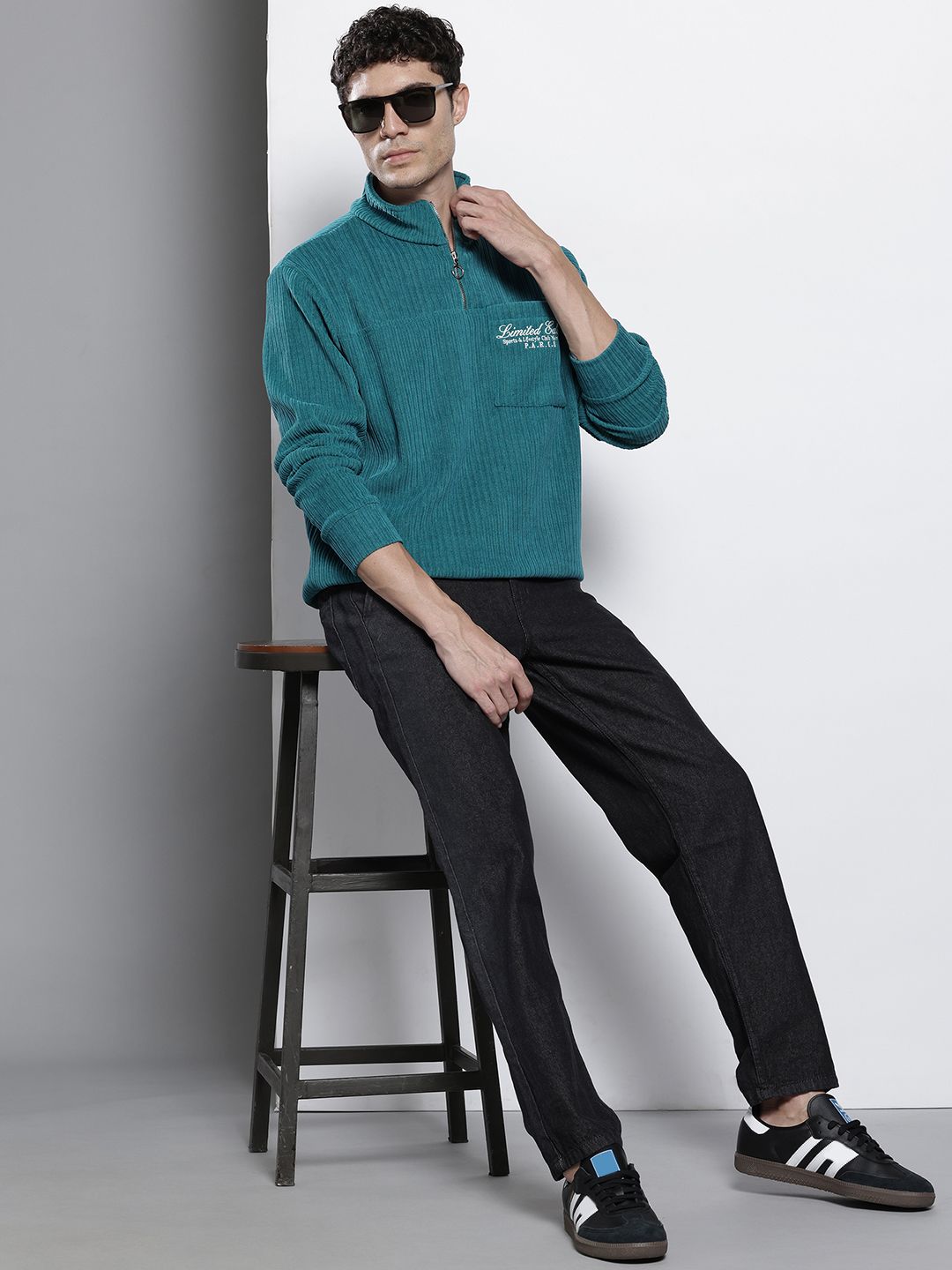 Men's Teal Relaxed Fit Textured Street Sweatshirt