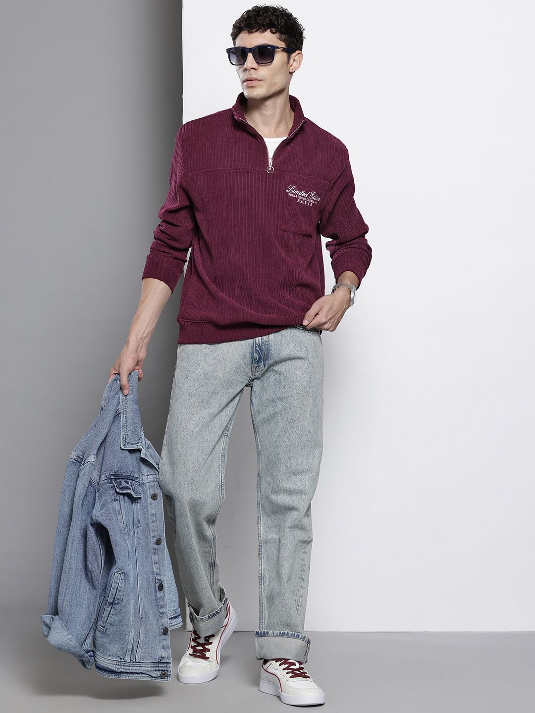 Men's Maroon Relaxed Fit Textured Street Sweatshirt
