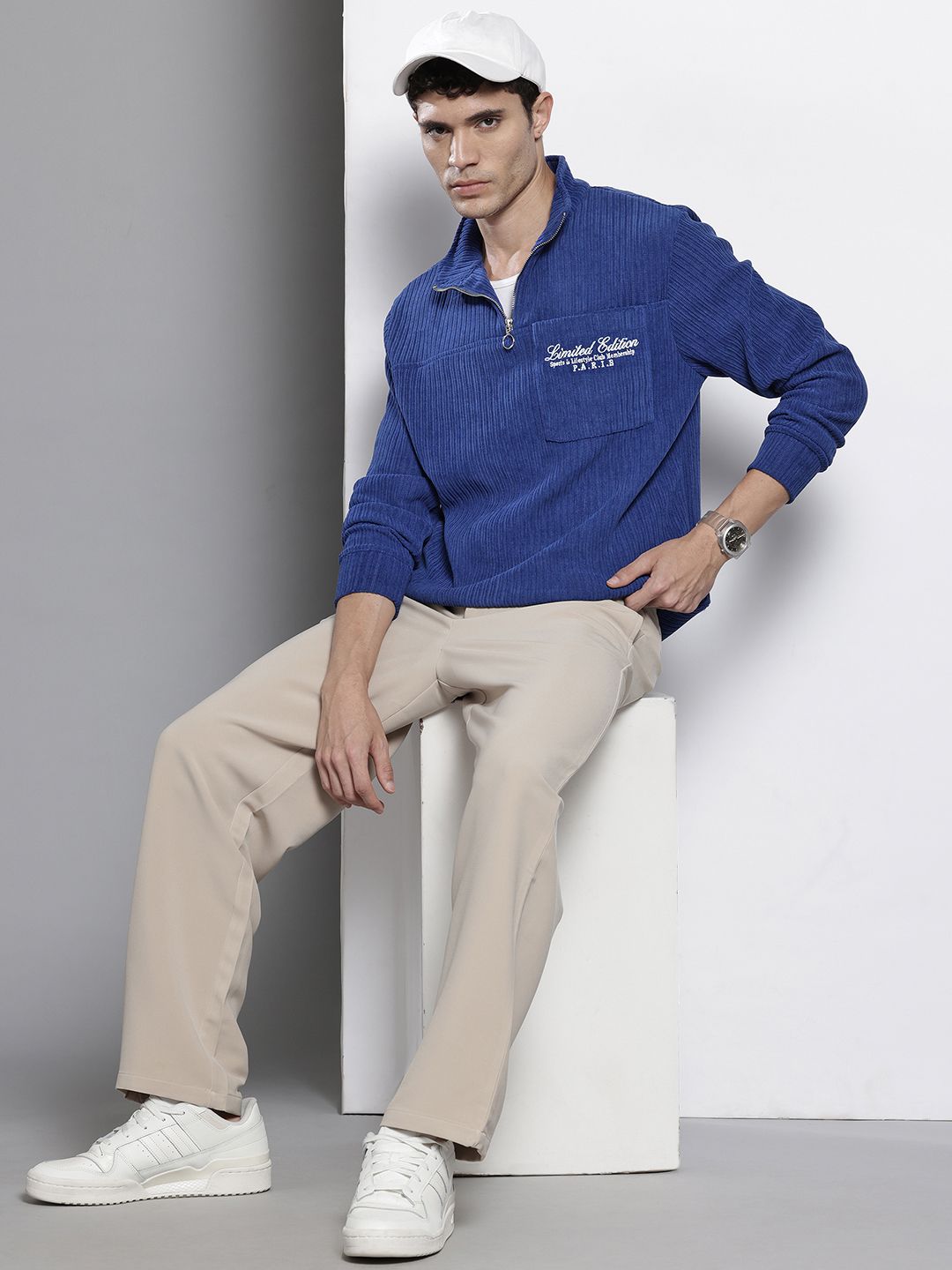 Men's Navy Blue Blue Relaxed Fit Textured Street Sweatshirt