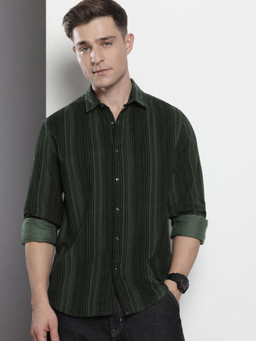 Men's Green Regular Fit Printed Casual Shirt