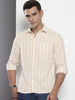 Men's Off White Regular Fit Checked Casual Shirt