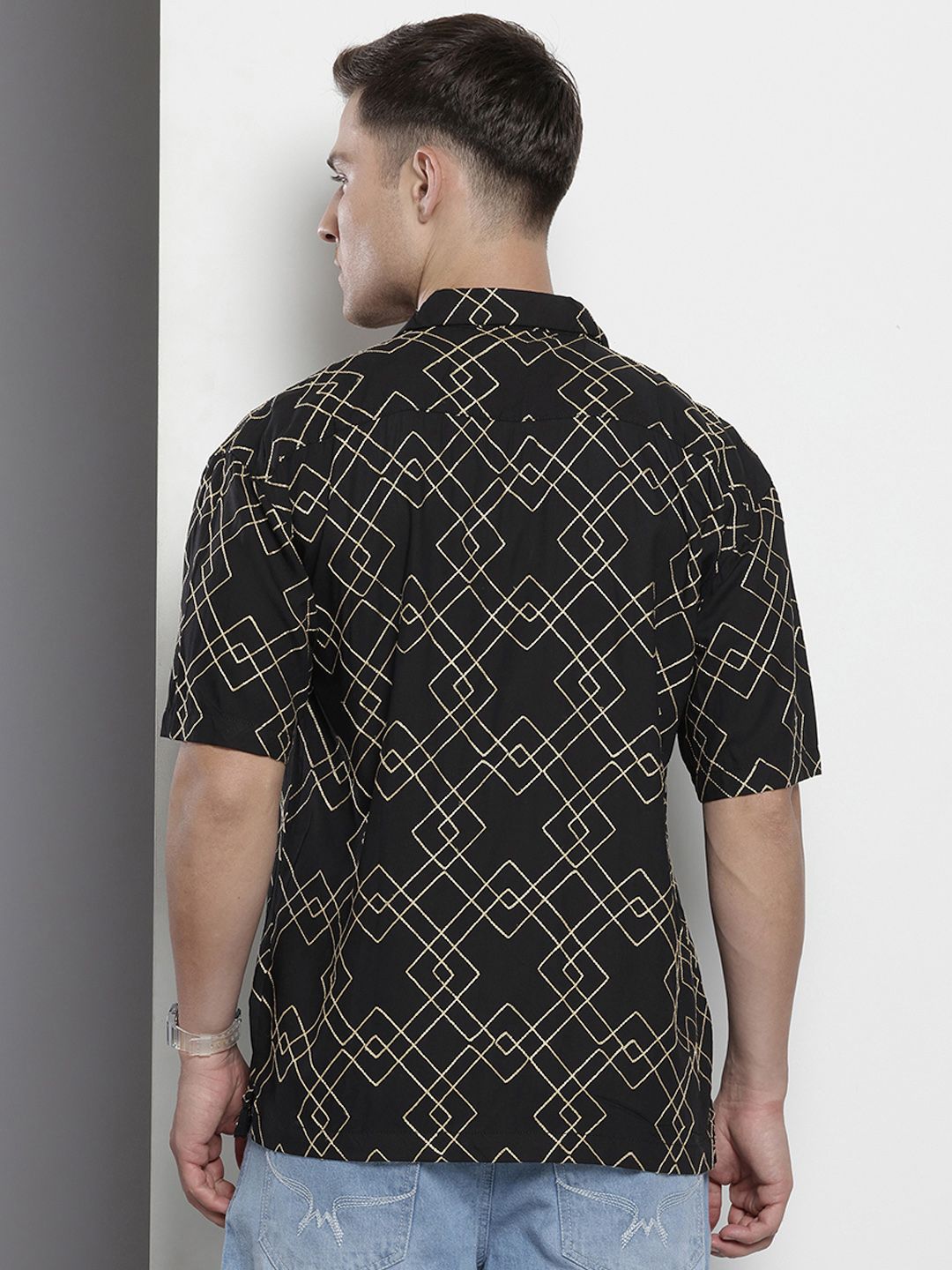 Men's Black Relaxed Fit Textured Resort Wear Shirt