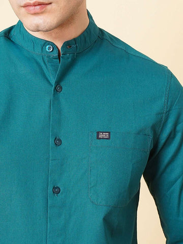 Men's Teal Regular Fit Solid Casual Shirt