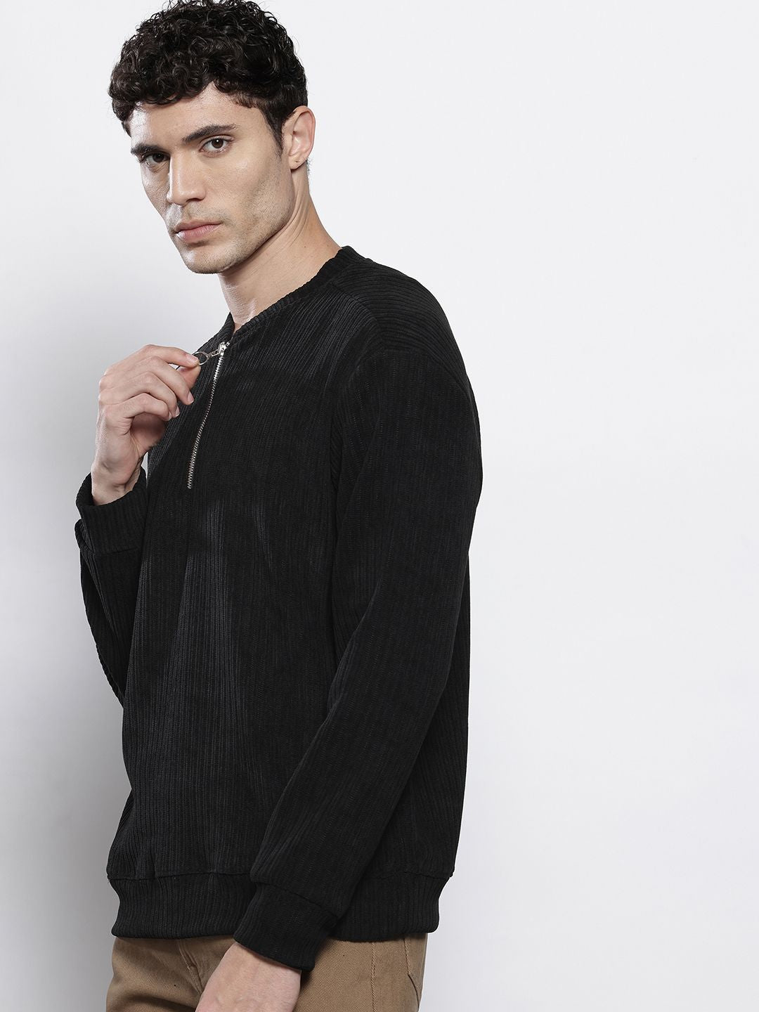 Men's Black Relaxed Fit Textured Street Sweatshirt