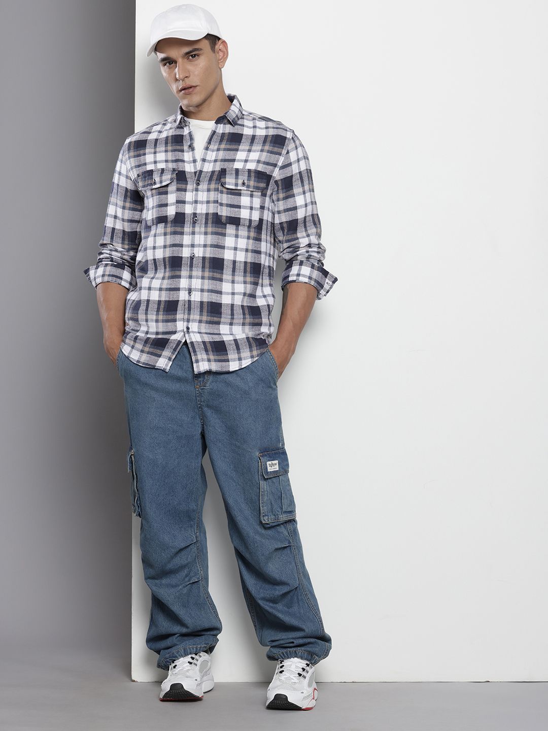 Men's Blue Slim Fit Checked Casual Shirt