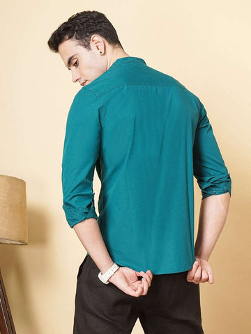 Men's Teal Regular Fit Solid Casual Shirt