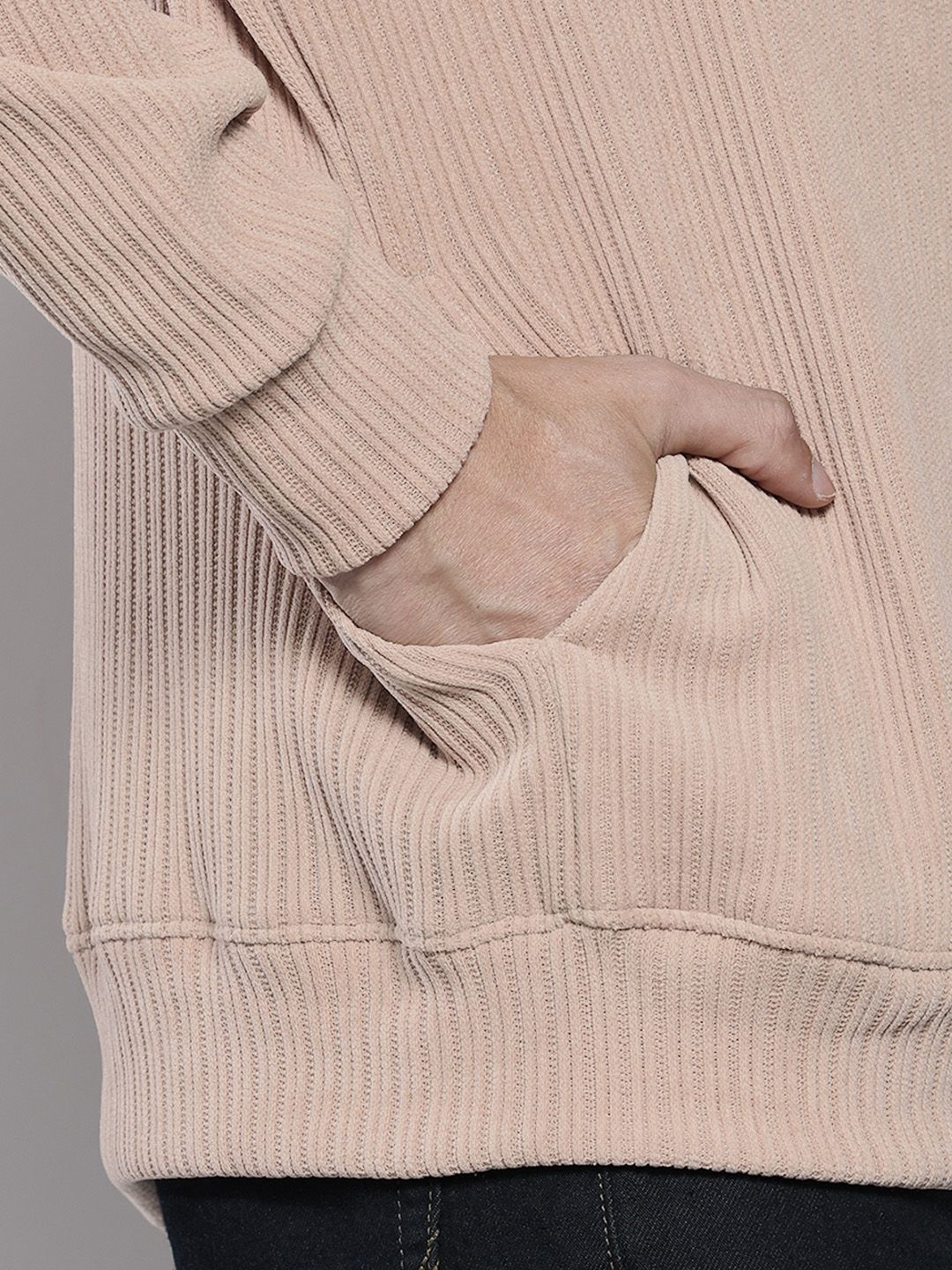 Men's Beige Relaxed Fit Textured Street Sweatshirt