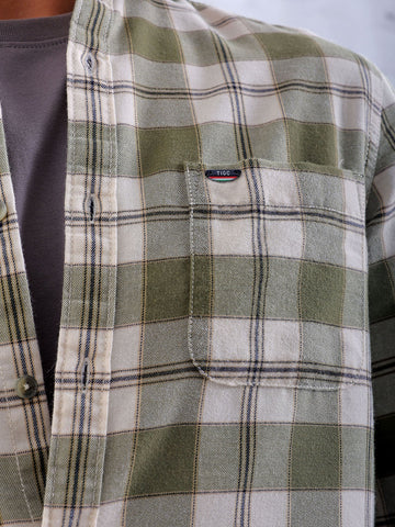 Men's Green Slim Fit Checkered Casual Shirt