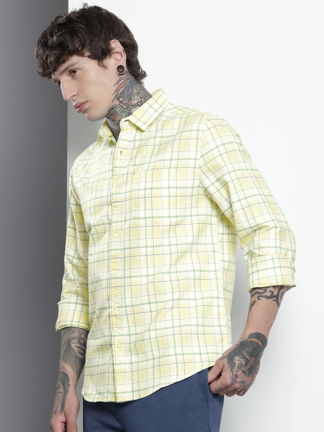 Men's Yellow Slim Fit Checked Casual Shirt