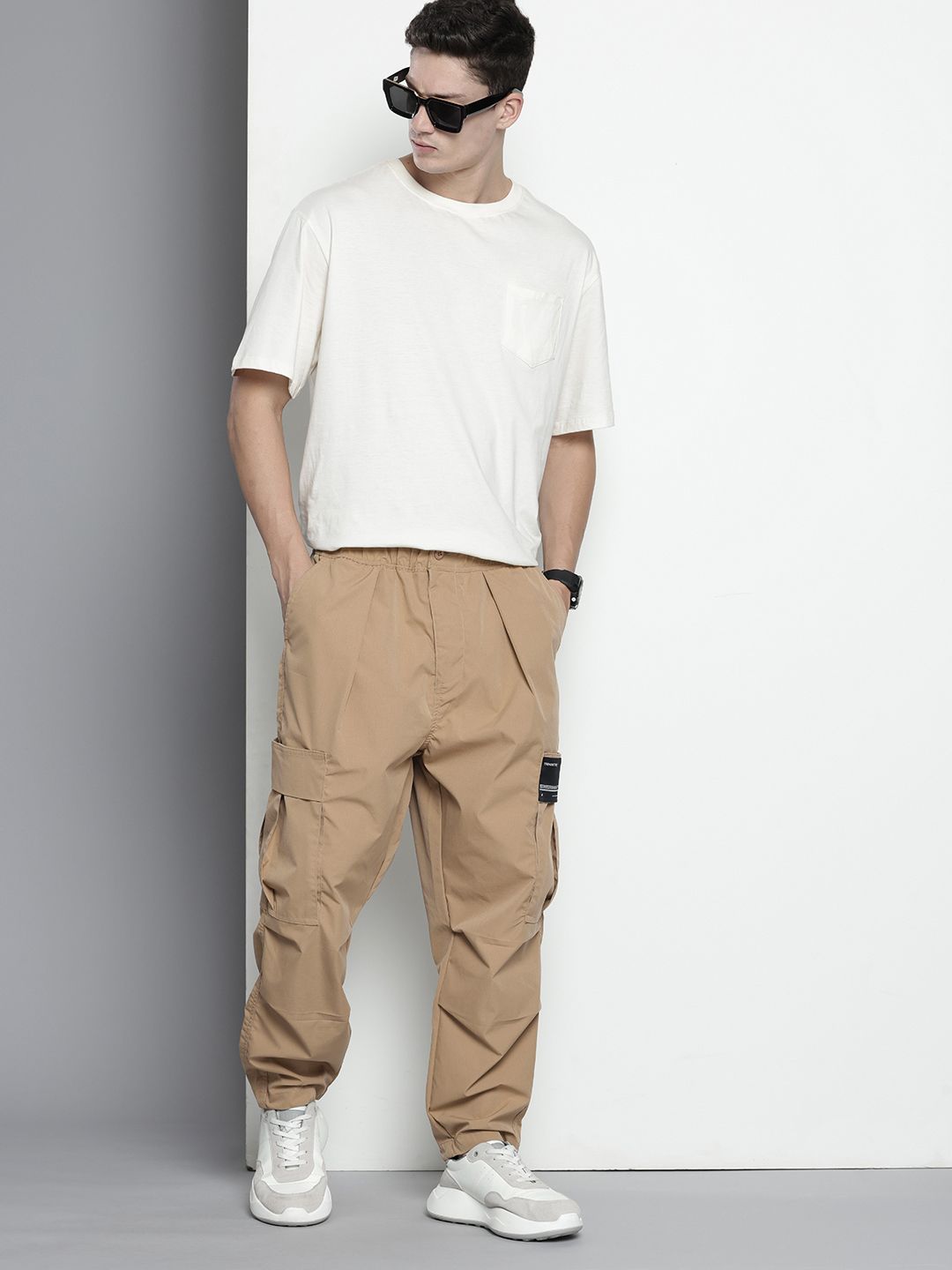 Men's Khaki Loose Fit Textured Utility Cargo