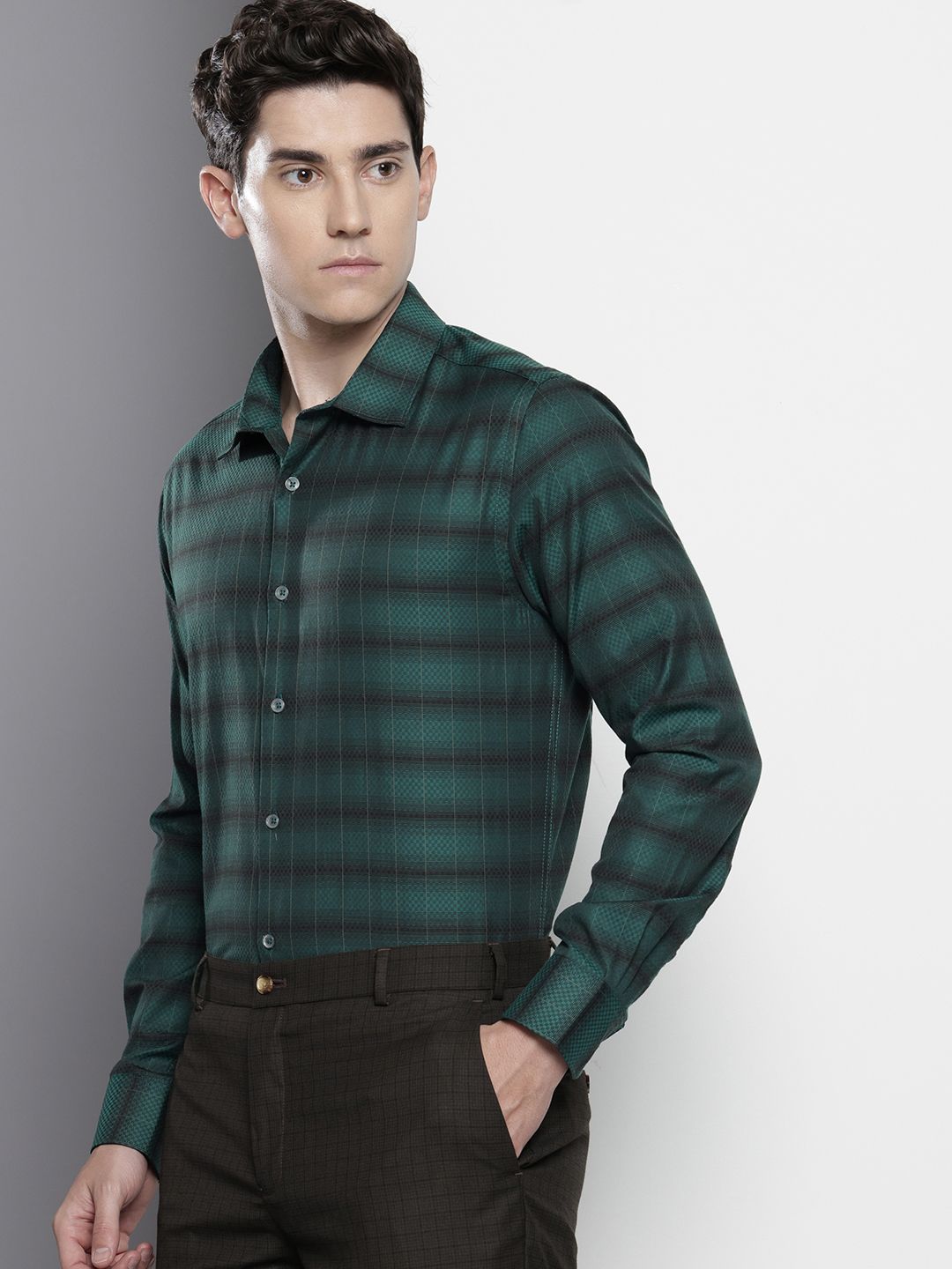 Men's Green Slim Fit Checked Formal Shirt