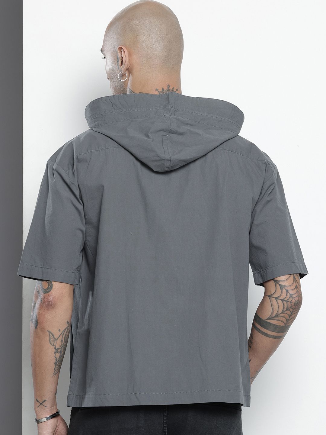 Men's Grey Boxy Fit Solid Street Shirt