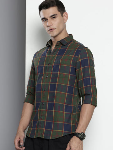 Men's Green Slim Fit Checked Casual Shirt