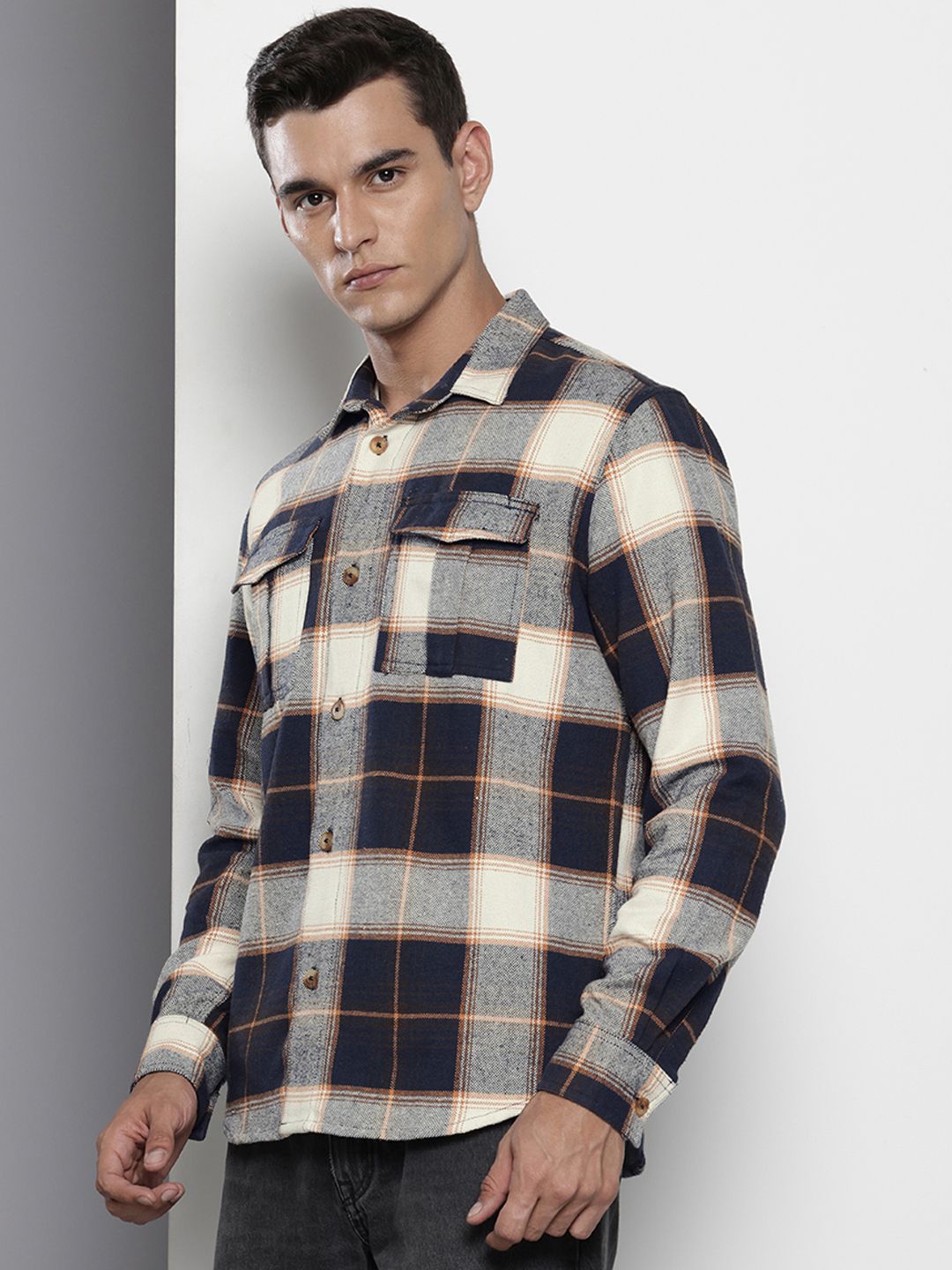 Men's Navy Blue Regular Fit Checked Casual Shirt