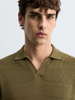 Men's Green Slim Fit Solid Textured Flat Knit Polo T-Shirt