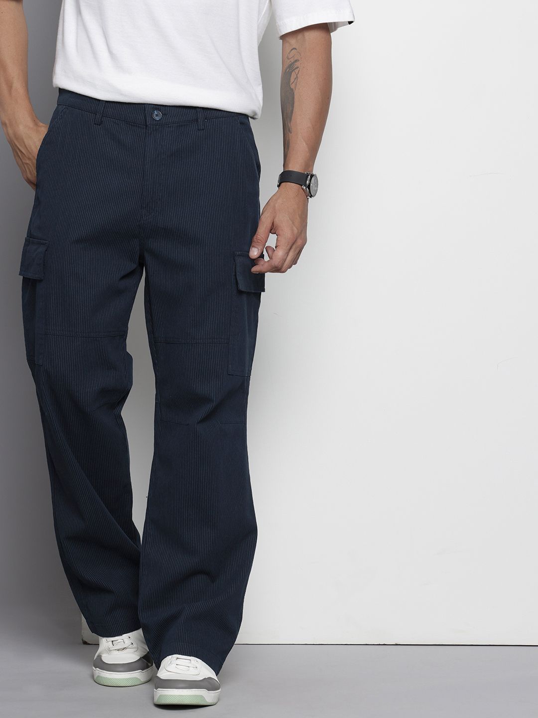 Men's Navy Relaxed Fit Utility Cargo