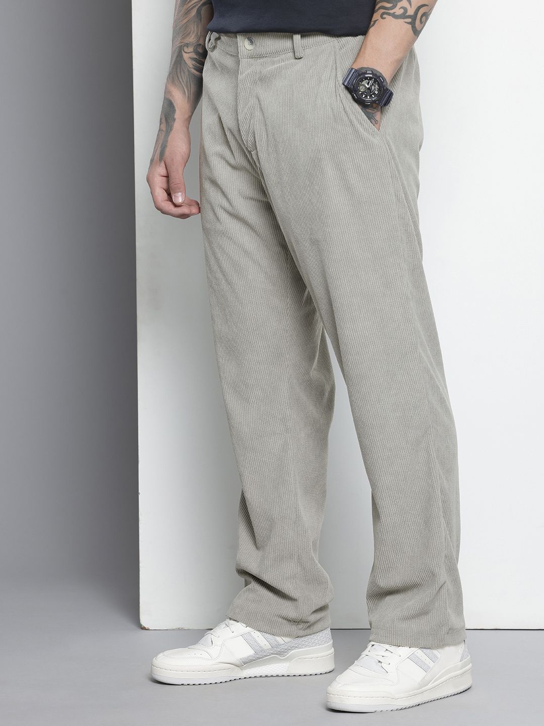 Men's Light Grey Regular Fit Textured Casual Trouser