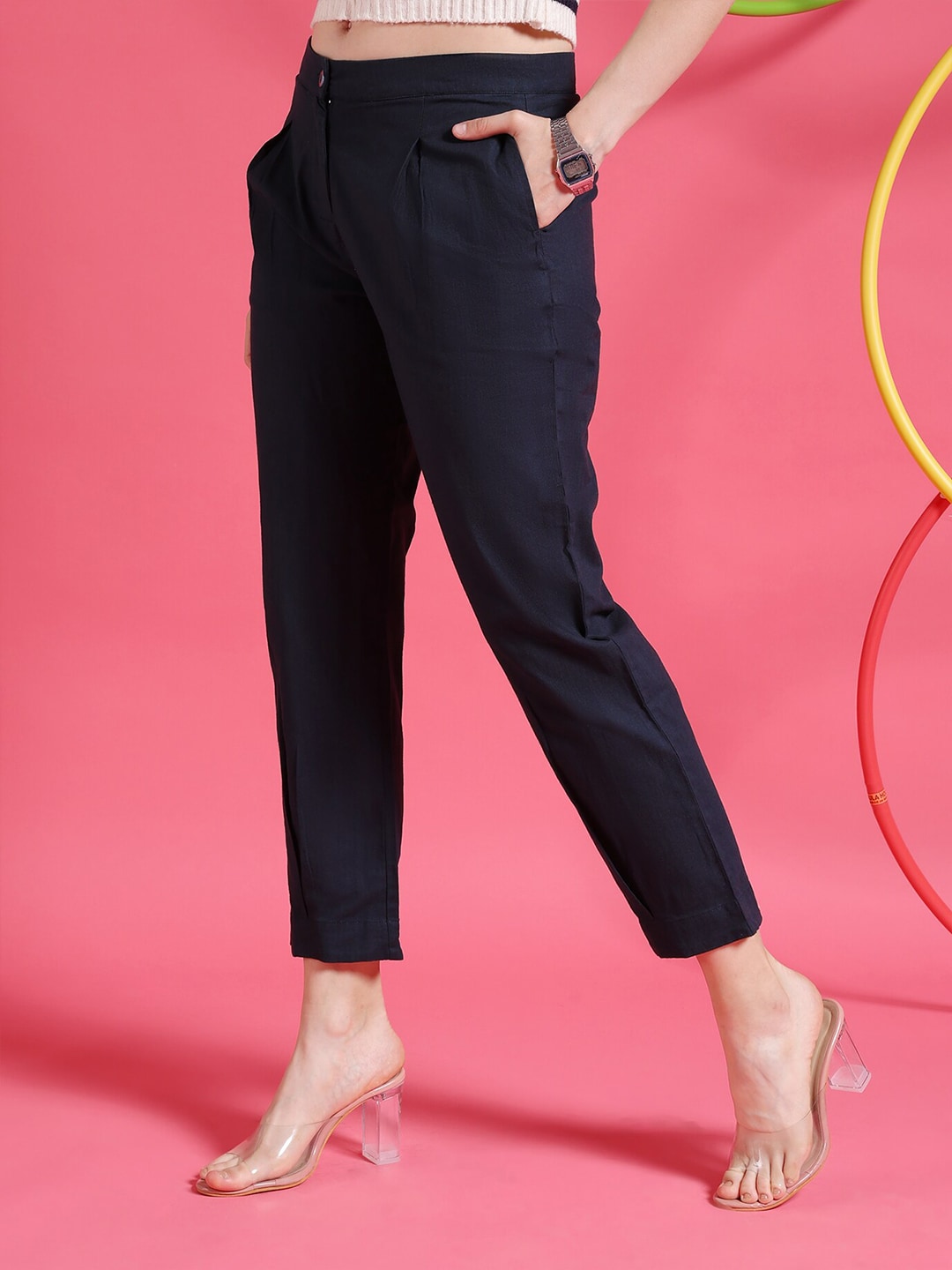 Shop Women Linen Pleated Pants Online.