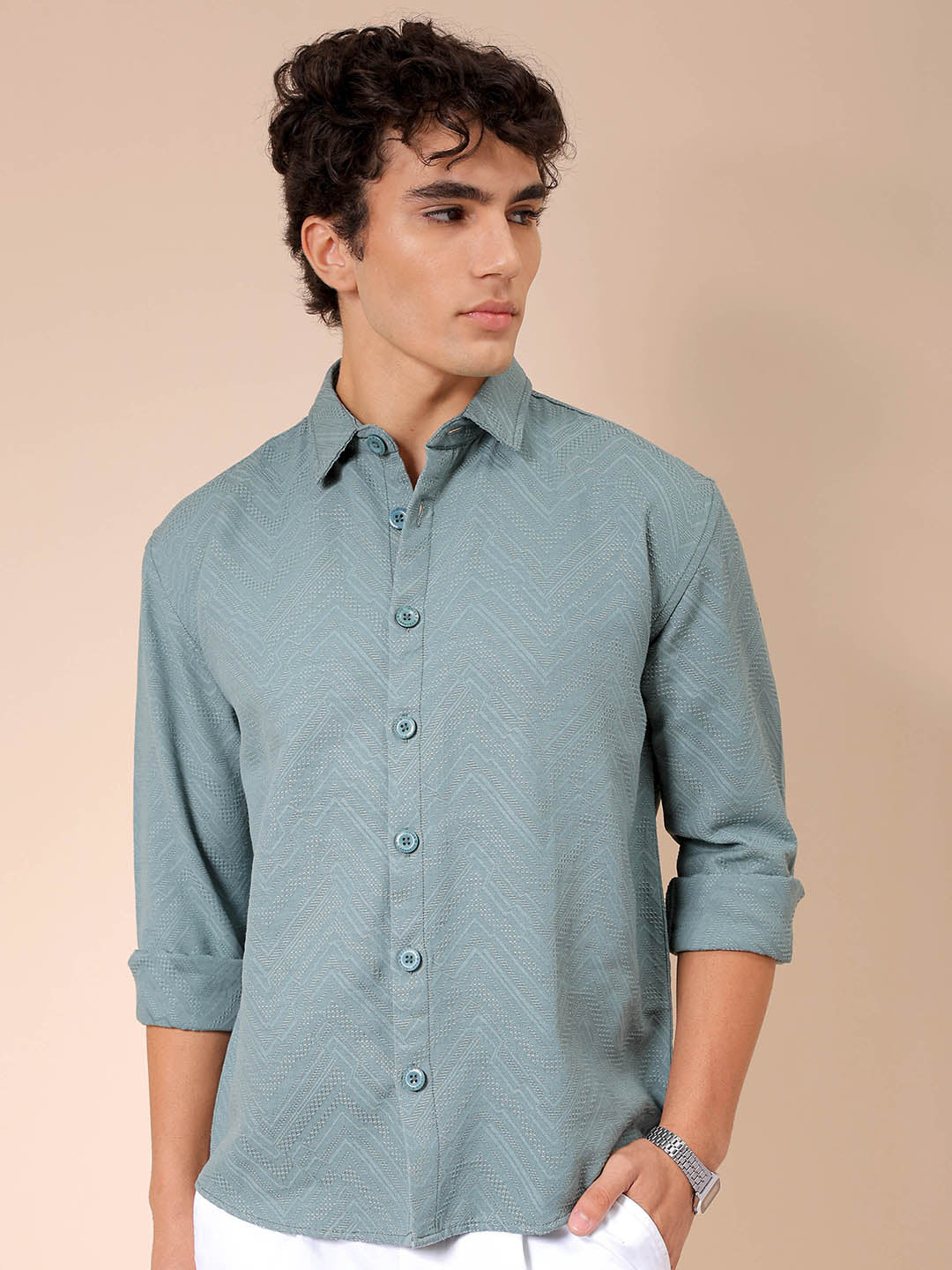 Men's Green Relaxed Fit Solid Resortwear Textured Shirt