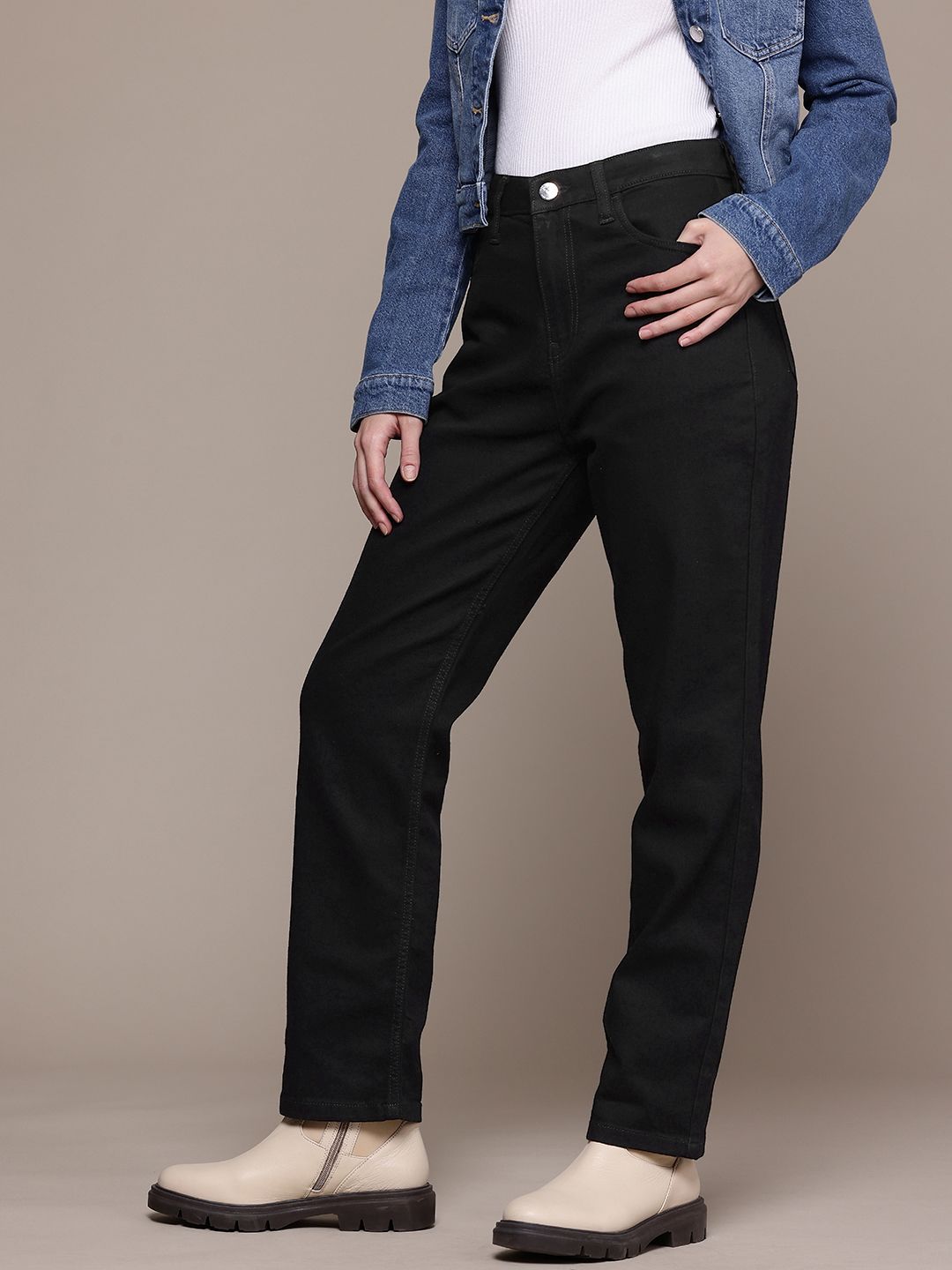 Men's Black Straight Fit Casual Jeans
